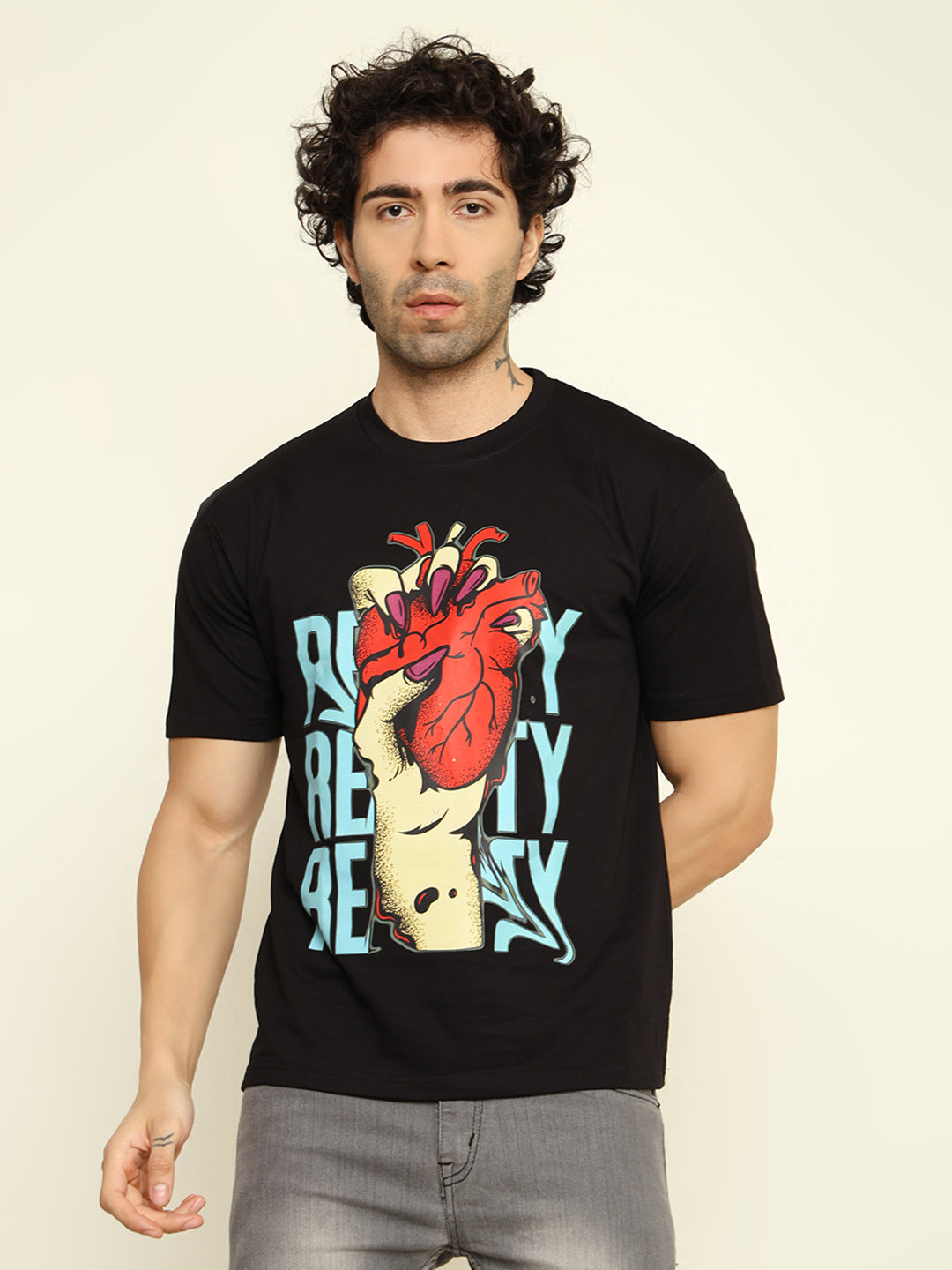 Foxie Red Heart Printed Oversized T-shirt | Black