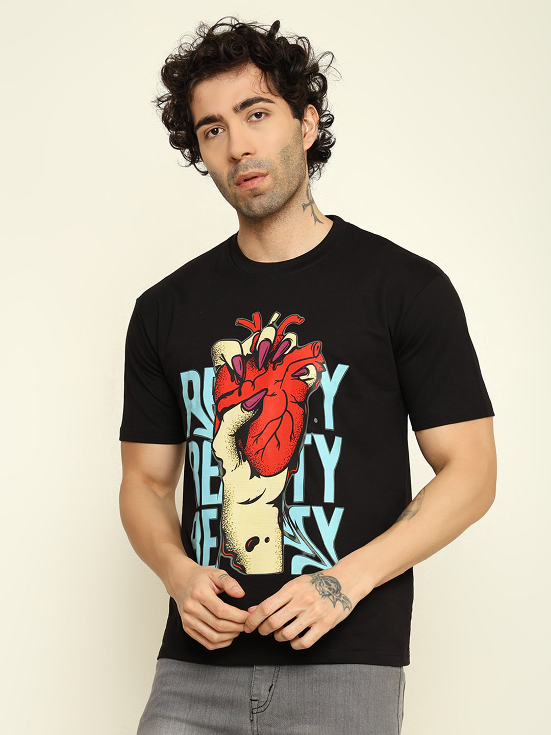 Foxie Red Heart Printed Oversized T-shirt | Black